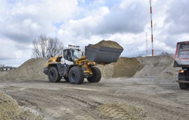 Kolový nakladač Liebherr L566 II